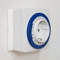 Розетка с таймером Feron TM32